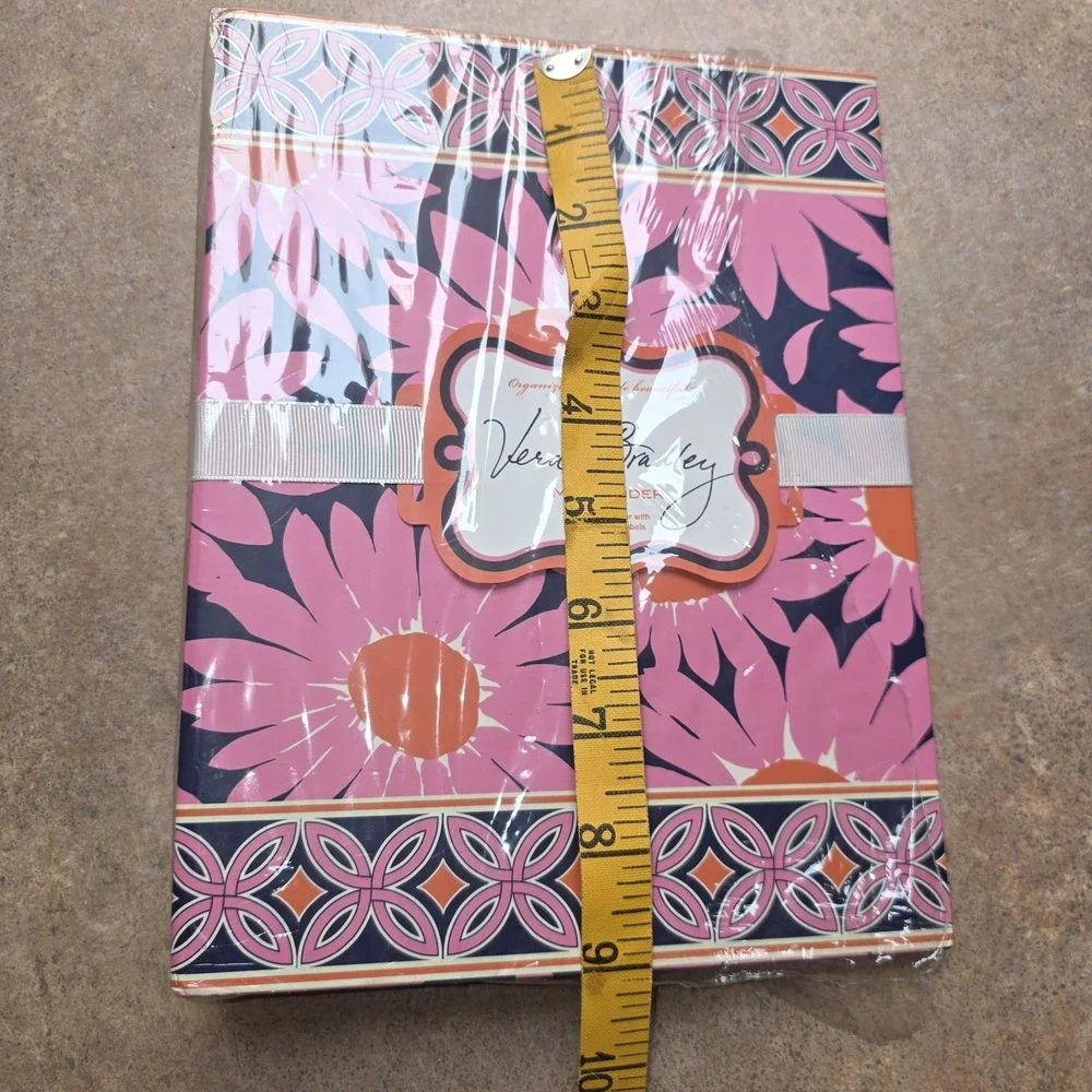 Vera Bradley brand vera